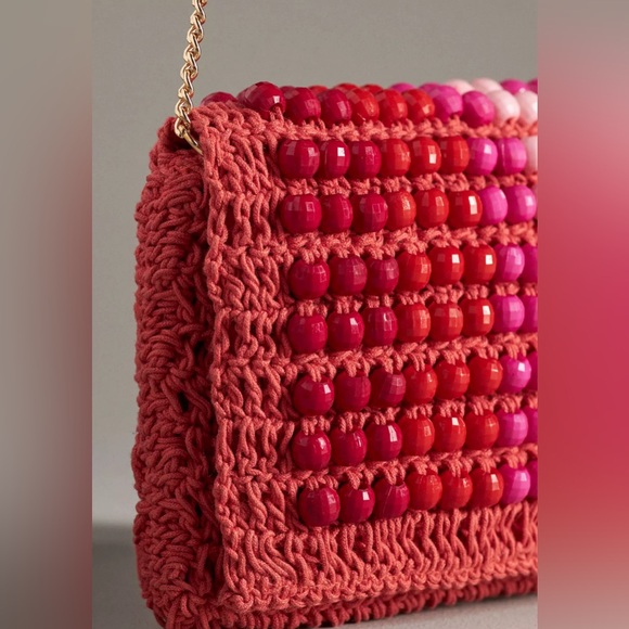 YOUR NEXT WEDDING BAG🔥
Anthropologie Beaded Foldover Clutch NWT - Picture 3 of 4